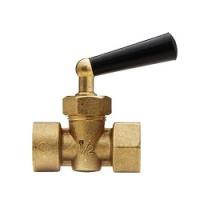 kran-trekhkhodovoy-Watts kran-trekhkhodovoy-Watts